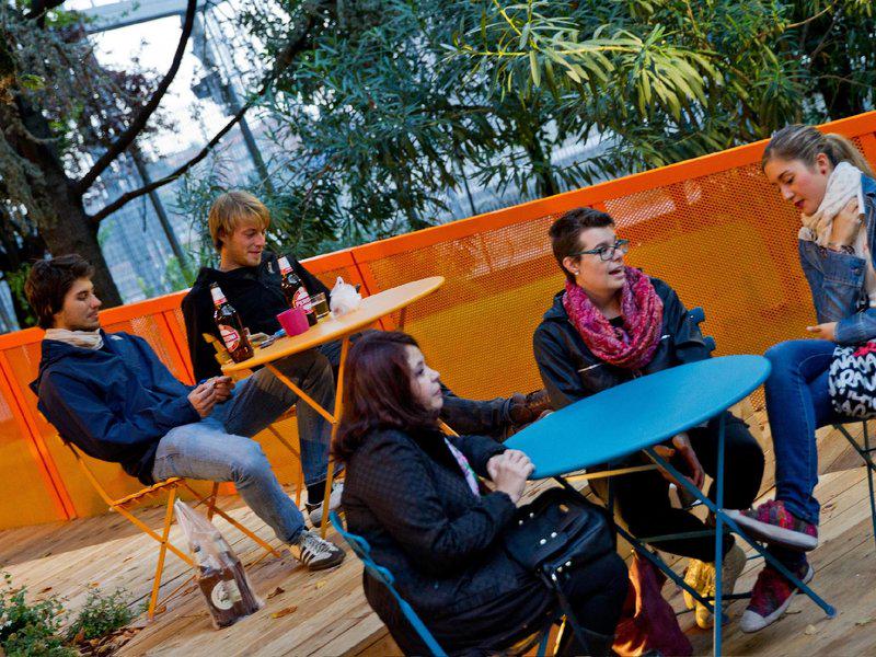 F96456F86800A211B5B6BF3EA36D5319