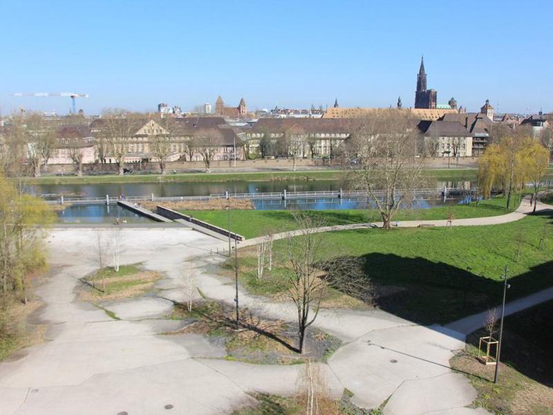 7ACA7DE9BF187BC5D814E1066D9FE730