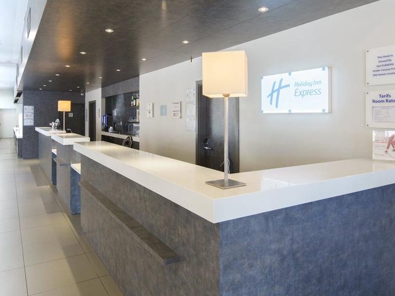 F2CCE42C2B5D39DB208A9E75B1309BC6