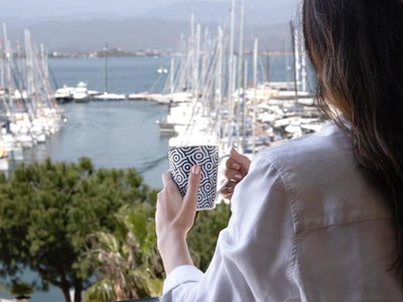 63A3A51C062C9FF4EEF807E29AF7F1FA