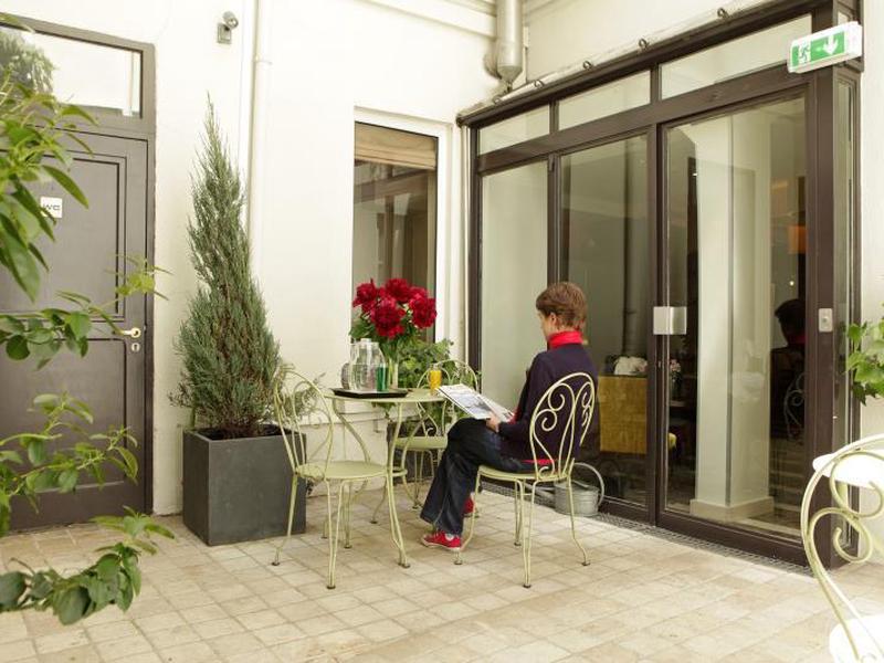 0CDCB7D5FD2450FDDD2BC5A7A5F77CD7