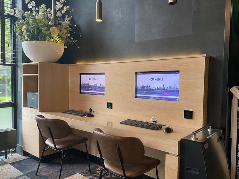 1282229AECD238D296698112D094E87E