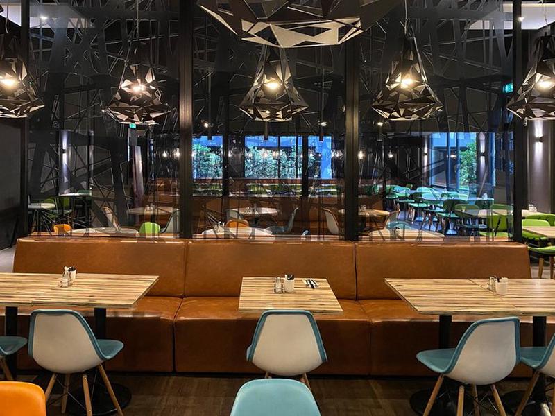 9BCF9E1B9C8DFCC4F3E40CBA6467F9B8