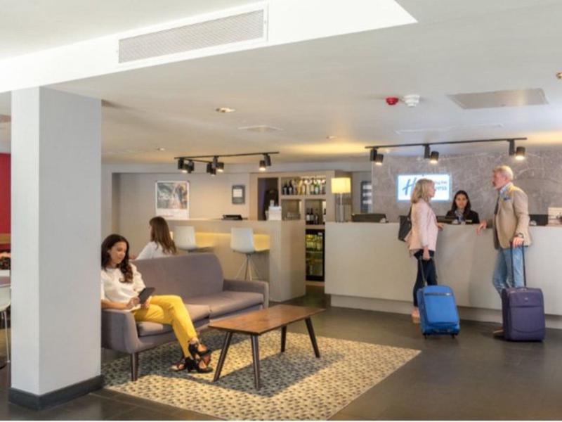 022BE4D1577225A048852BC929C1FB9A