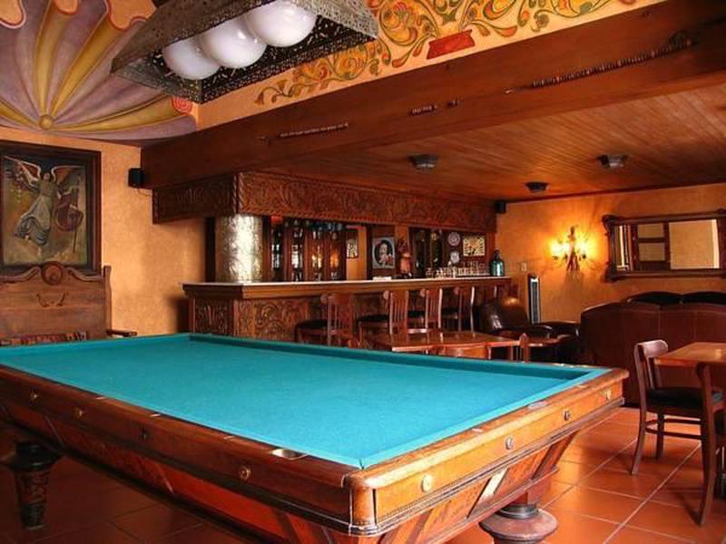 B5592B97959B8382F9BBA447D81F5D07