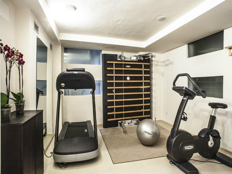 0B5A45E4F3AB5D11210AE21968E2FB8D