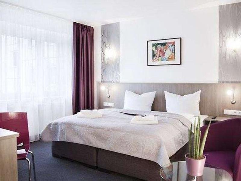 CB94CFECC911A16B35B44A406690A8DF