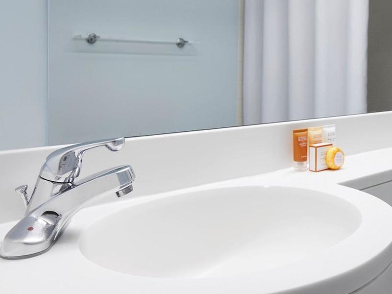 AA779A04F9E7DFE92C683312907B268E