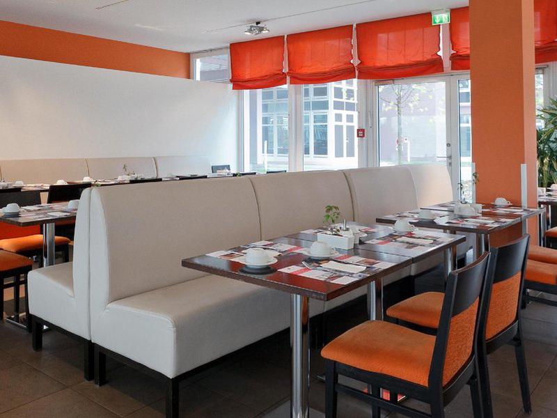 5C6C0E3C262CFAA8019B9D72736AD68F