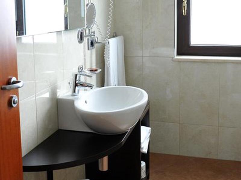 80B839137161ABE591DDE5B3D9558769