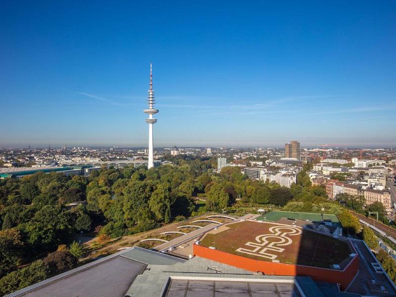 A5C4B76EBEBA945A8222FF7743F21561