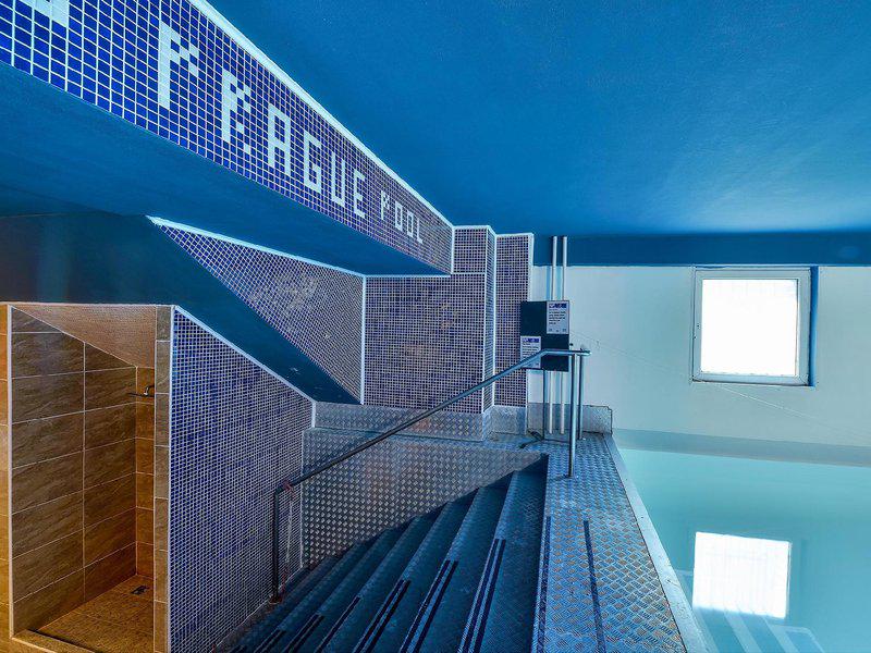 9ADC571F456B99493552E82EE1B1C502