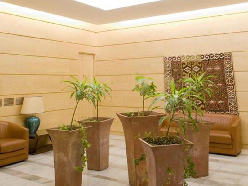 41ABBBA8A76A9613E5FAEAF173124401