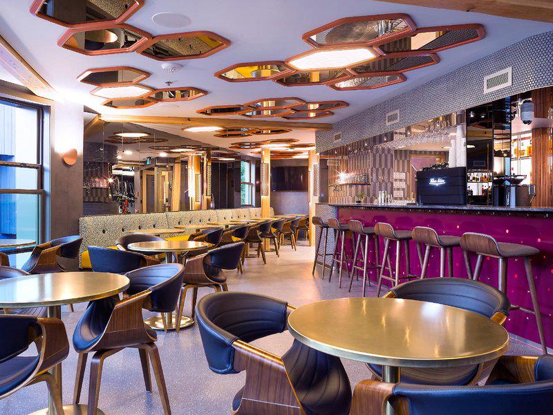 0B0F4C0BB4EEBBD384269E9CBA4C2C06