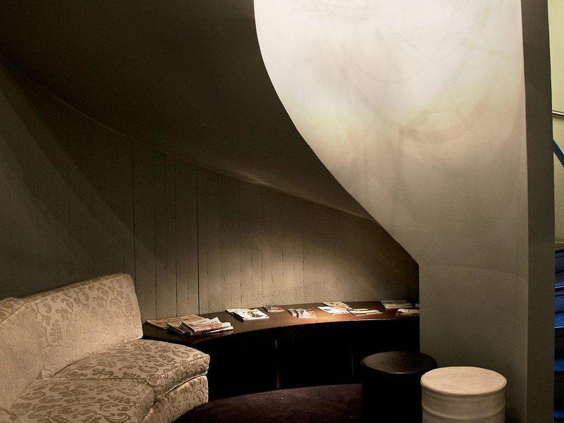 B1C97A797C23435806DAEFD2C46E57C0