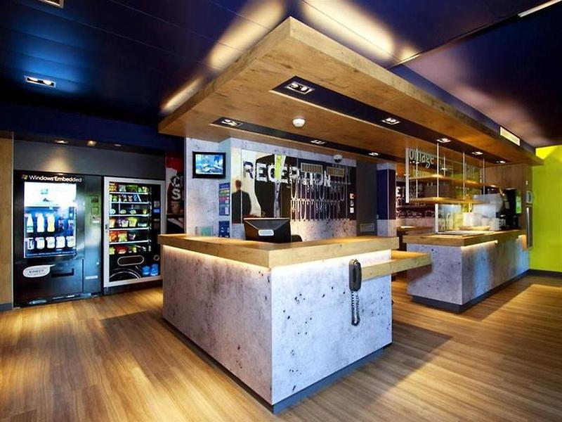 B86DCCE40697A388964215D9CE084EB1