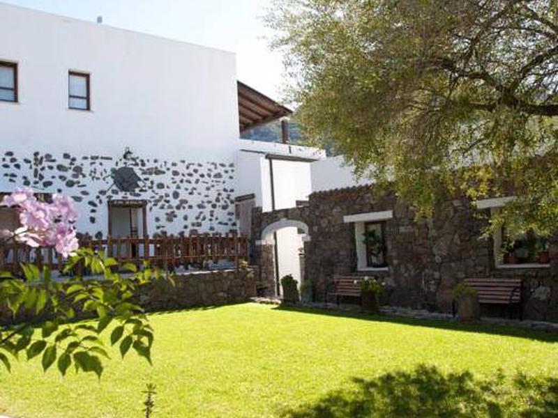 AECBFF8DB9CD0D77B4A8D79FADE79FAA