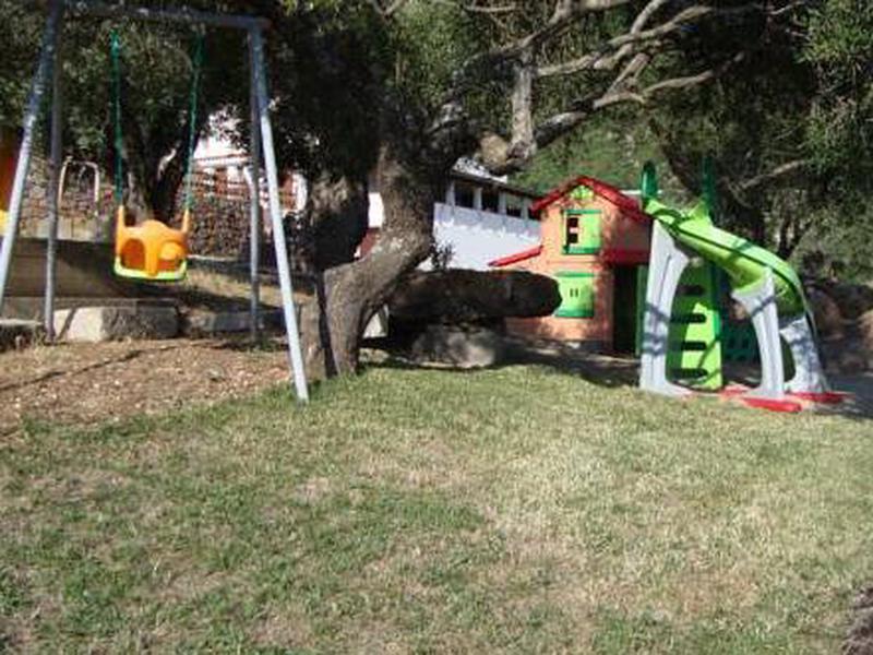 B3BF6BB2229B7F1AF10F6580F676EE2C