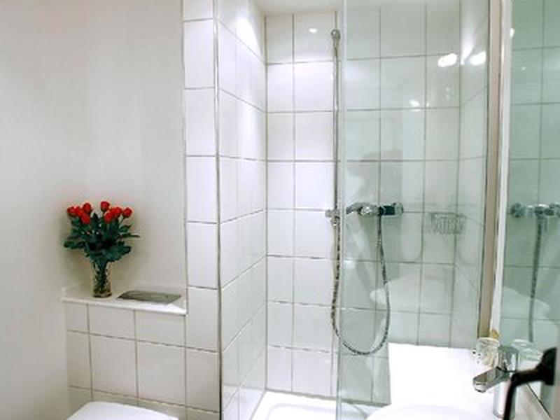 72B0D3C5B7A2B394F7A53D91C66FF6ED