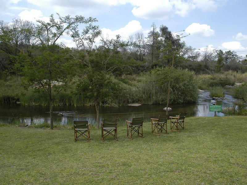 BA2DF2D8C2D83A2D58B40D9D57135391