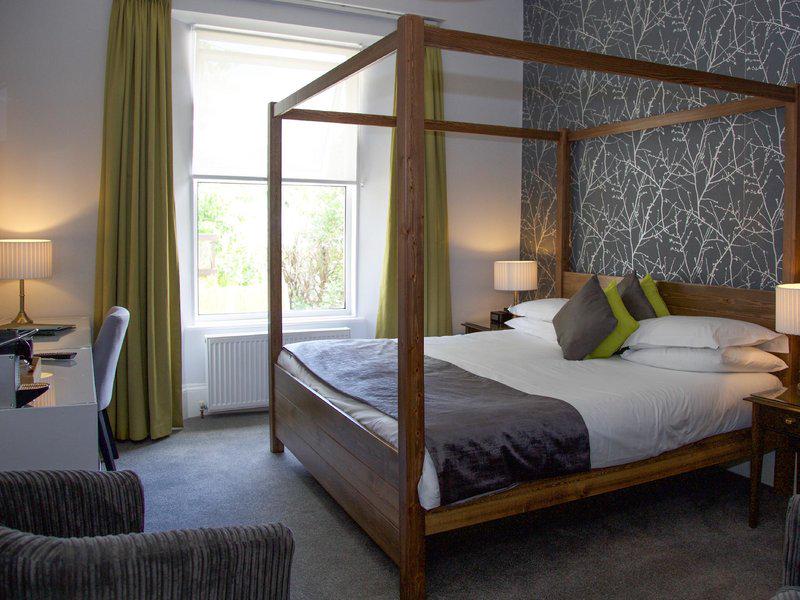 7D443F252079007B4D8D7A3C0032FB93