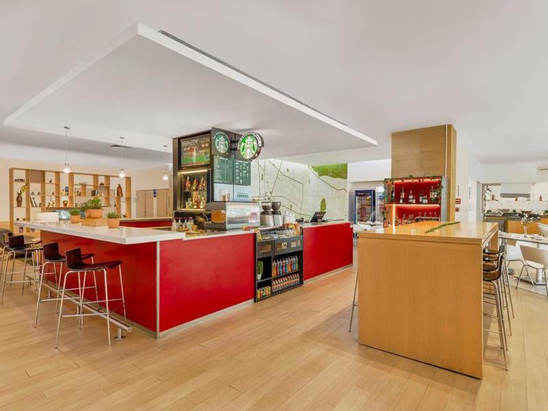 E1435955774E421E981A81BC4ABC54C8