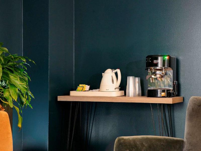 59A7B3E84CE84472515F7ED0E20A7B06