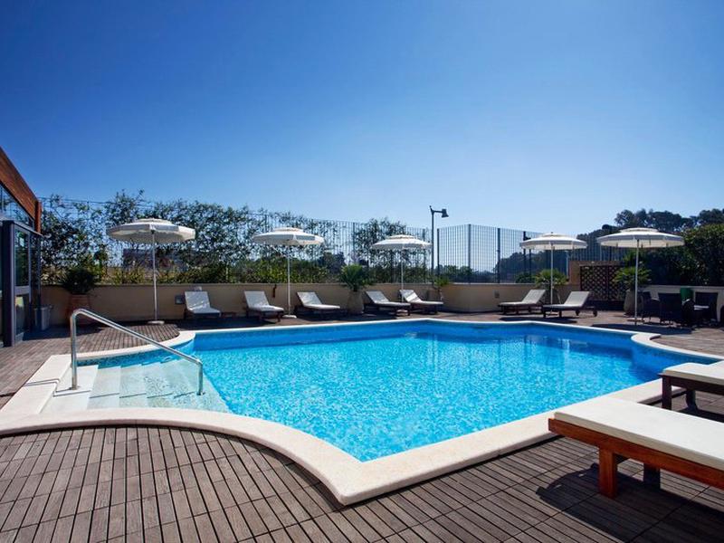 107AC9D3A3CAFF3BB2544AE9538EAFC6