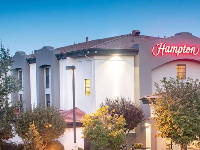 6BE98B8BDC4F1E9163E6551A0213B83C