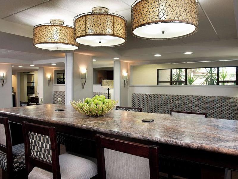 70FB531F8823E2902098CFEB7F2D2E99