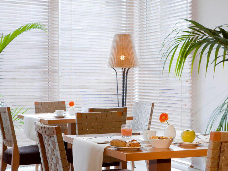 0379C4F8B448552FAB6494318F931339