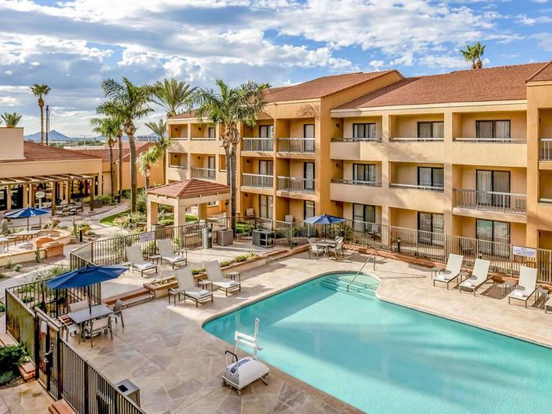 57D48385E01F7985802D8313D827B2D3