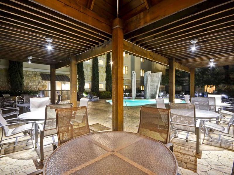 E1BB5B6E2013745F263E001D2954D20A