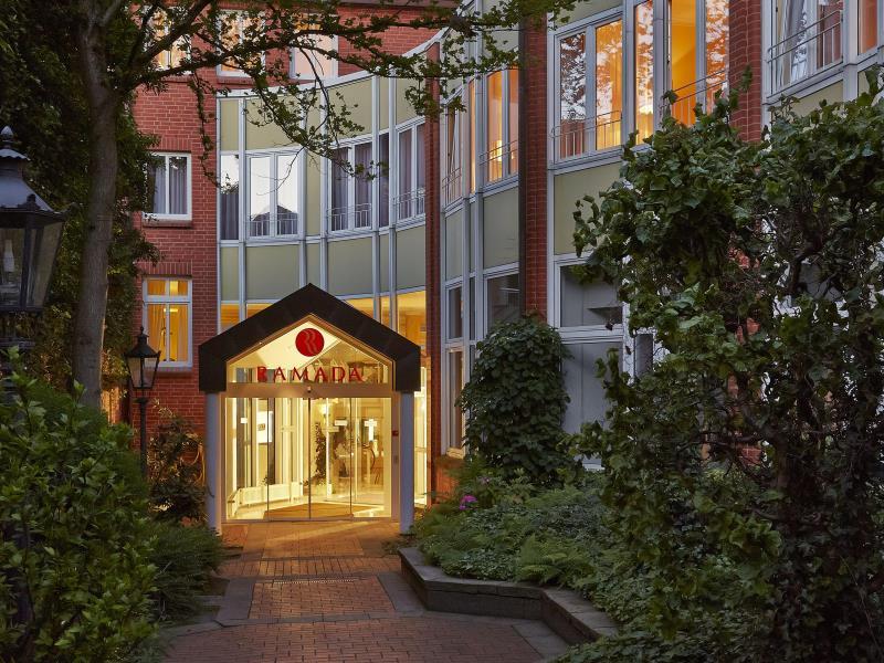 C289C6667F2284420639BFF0BF496969