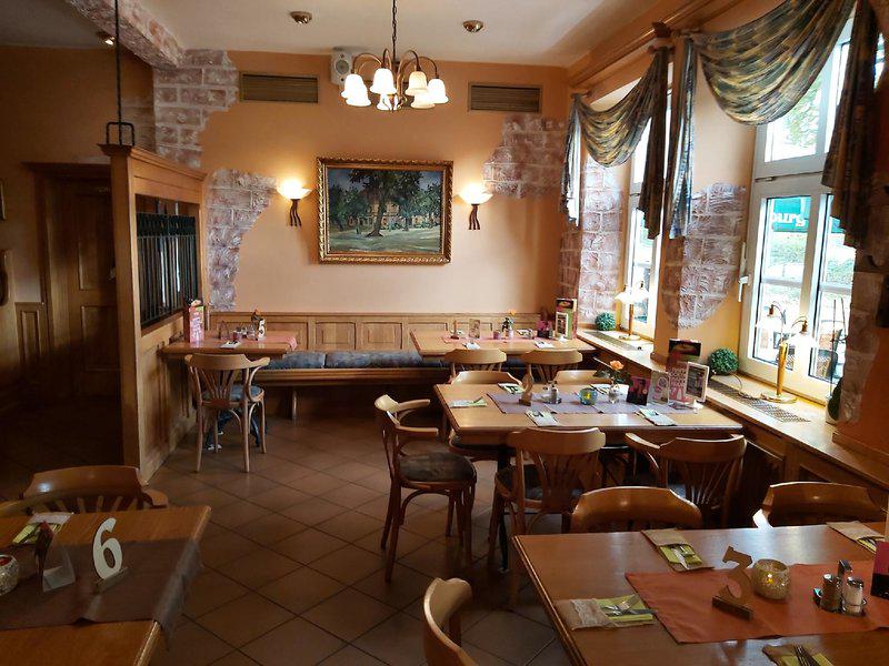 C5B09B2F50A826B13561320F2AD2B0C4