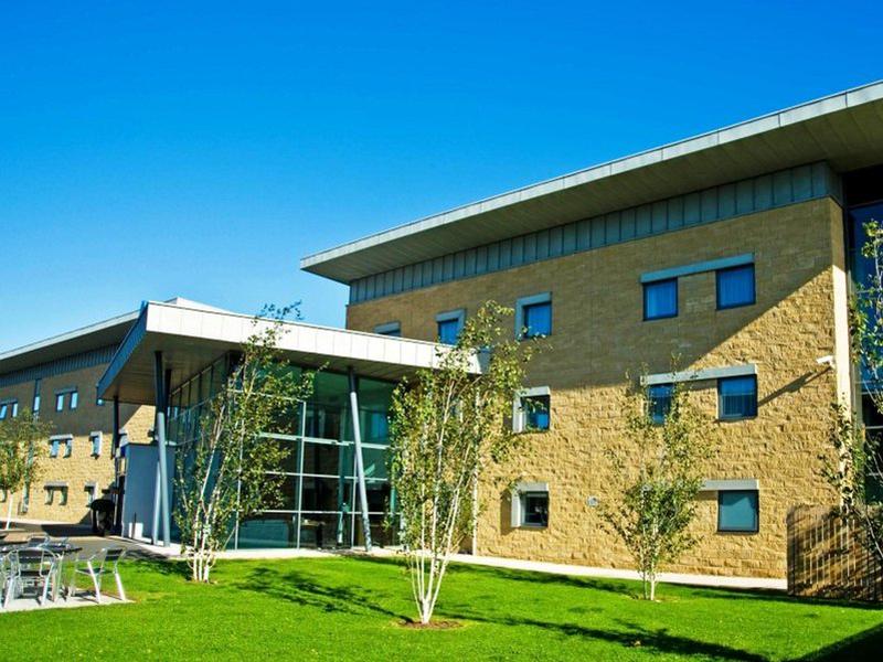 DF4C02F787C9E3C4E2D0FB81199EF816