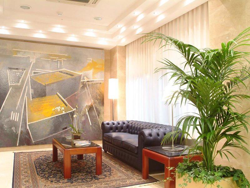 AF7D44B492F84AB4188E2DC60ABECB43