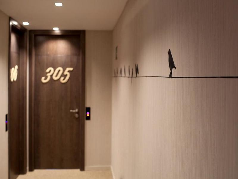 98362CFF9F32C97B36F9080E09FD8C77