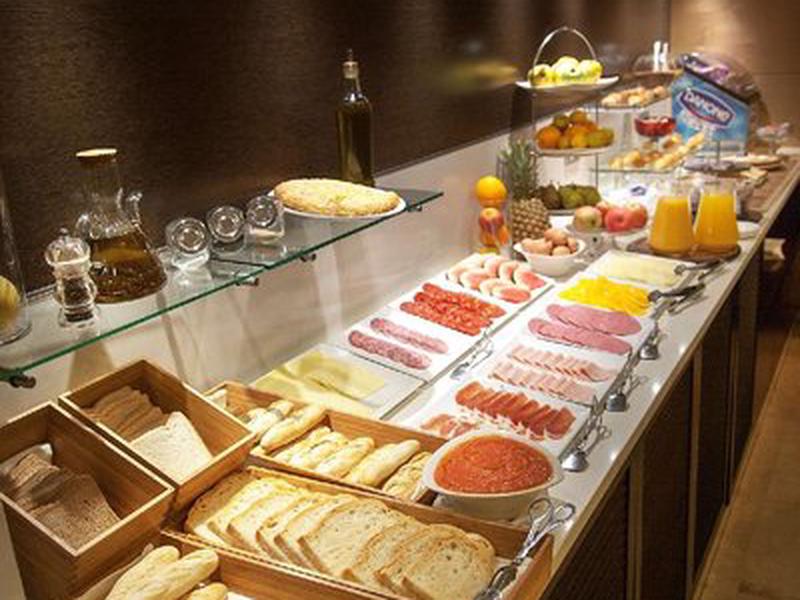 042F776EF7112374B9EAACFAA804A405