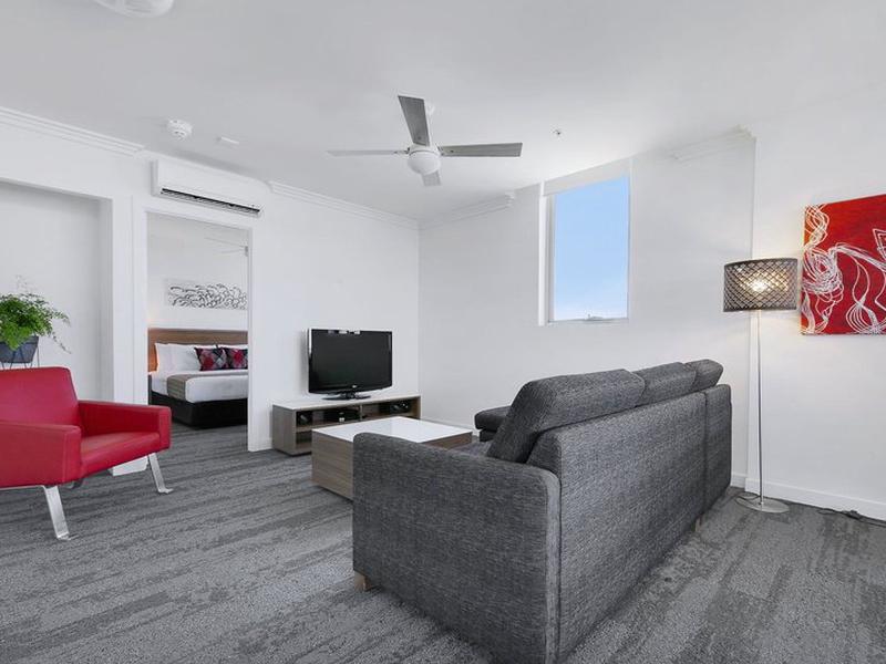 92DC11438CC682CD093872006D035EDB