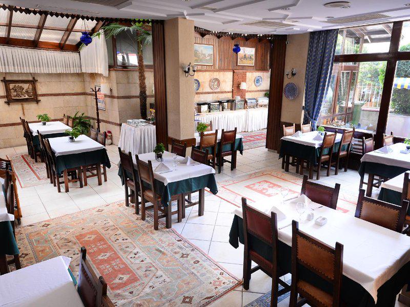 B953BA29DD2BA816C5D997E11AB4CD89