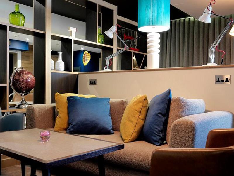 3C9051985D8492EA39AFBE341EE24A32