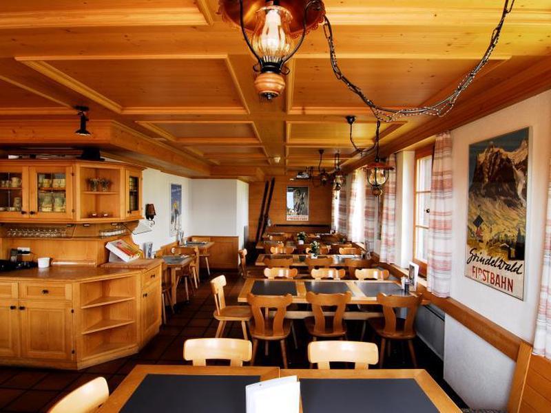 8154A793F676ACE33E079980C5180B9A