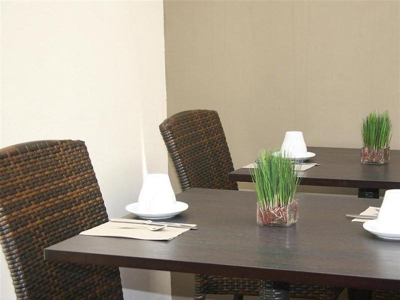 B80B2ED8D7A781621673671E53E42247