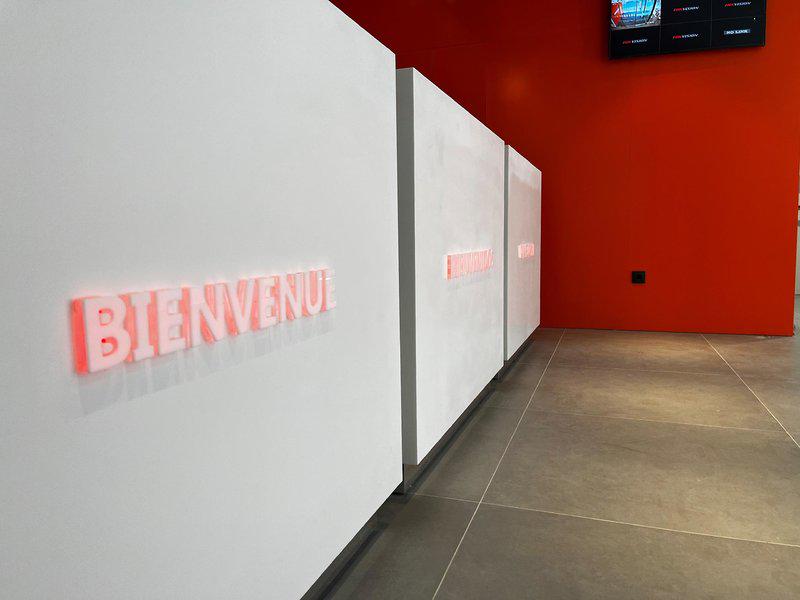 20F90A765796939E5329B99F01900B26