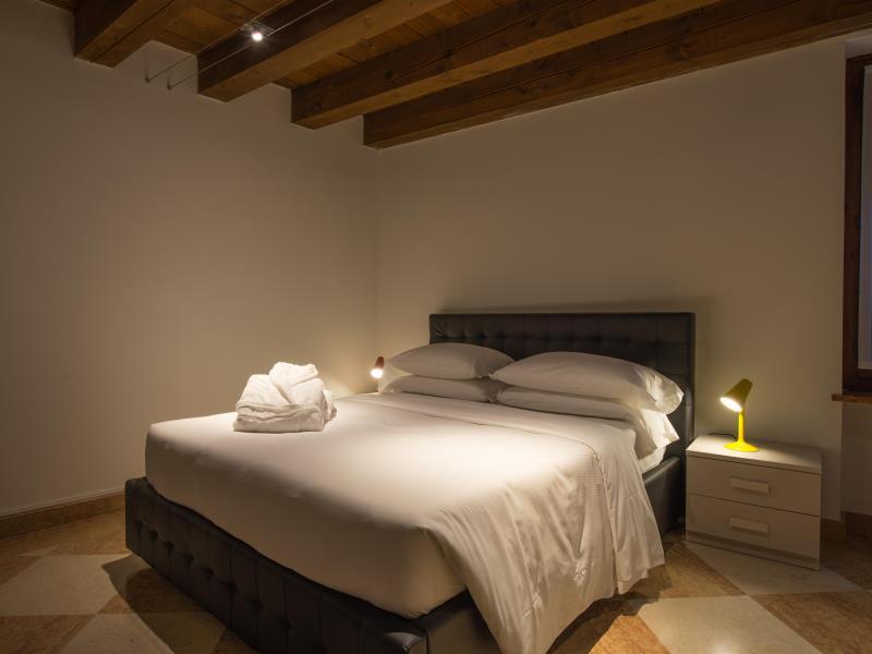 0C82401D46F7FB38EA54D37D3B30B71E