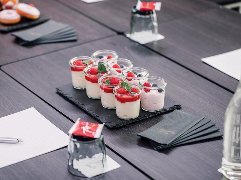 043EA11F9B76EA912E6D1090AFD9E742