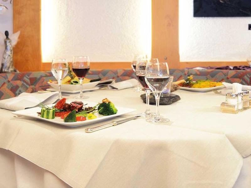 9C0CEED93A73D69099D52DD21971D26D