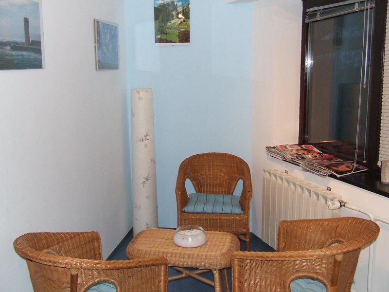 737B9DAACEBF1D28521112664B70A9A7