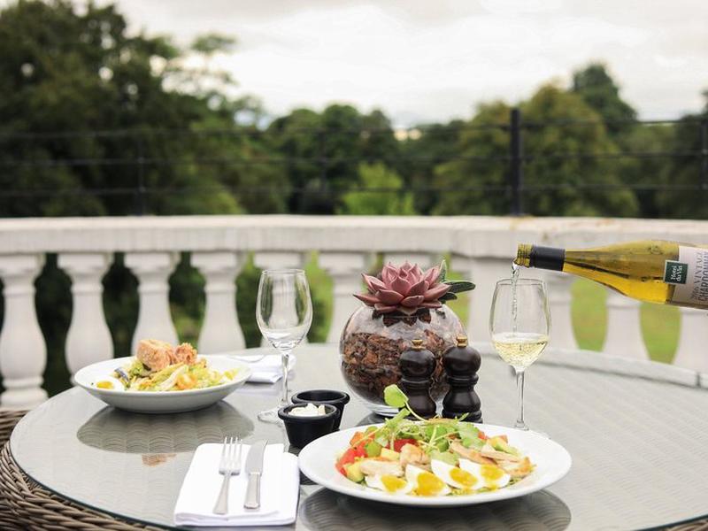 8E5FC7A3054D513EE03C427E46E81AA6